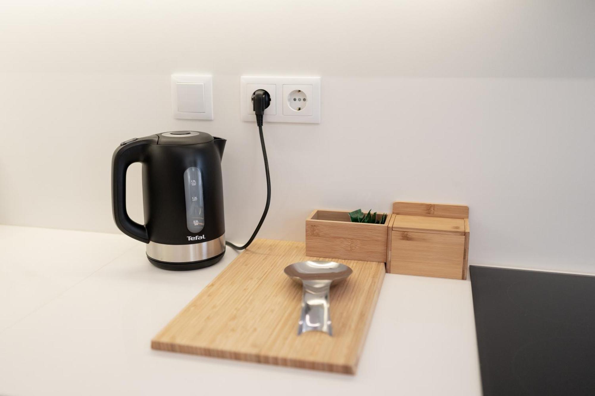 Mam Heat - Viana Centre Apartment